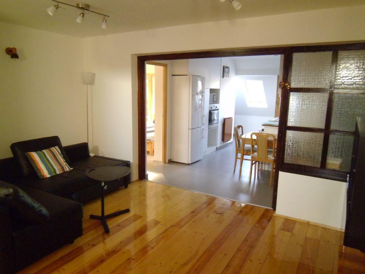 מישקולץ Aulich Apartman מראה חיצוני תמונה